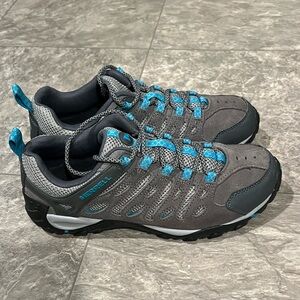 Womens MERRELL Crosslander 2 Gray Hiking Shoes / Size 8.5 Charcoal/Capri